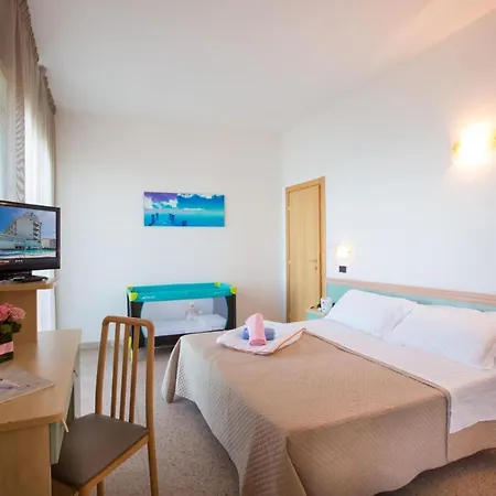 Excelsior Hotel 3*