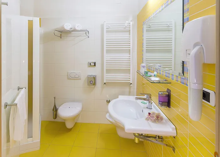 Отель Excelsior